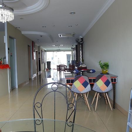 ג'והור בהרו Sunnie Hotel מראה חיצוני תמונה