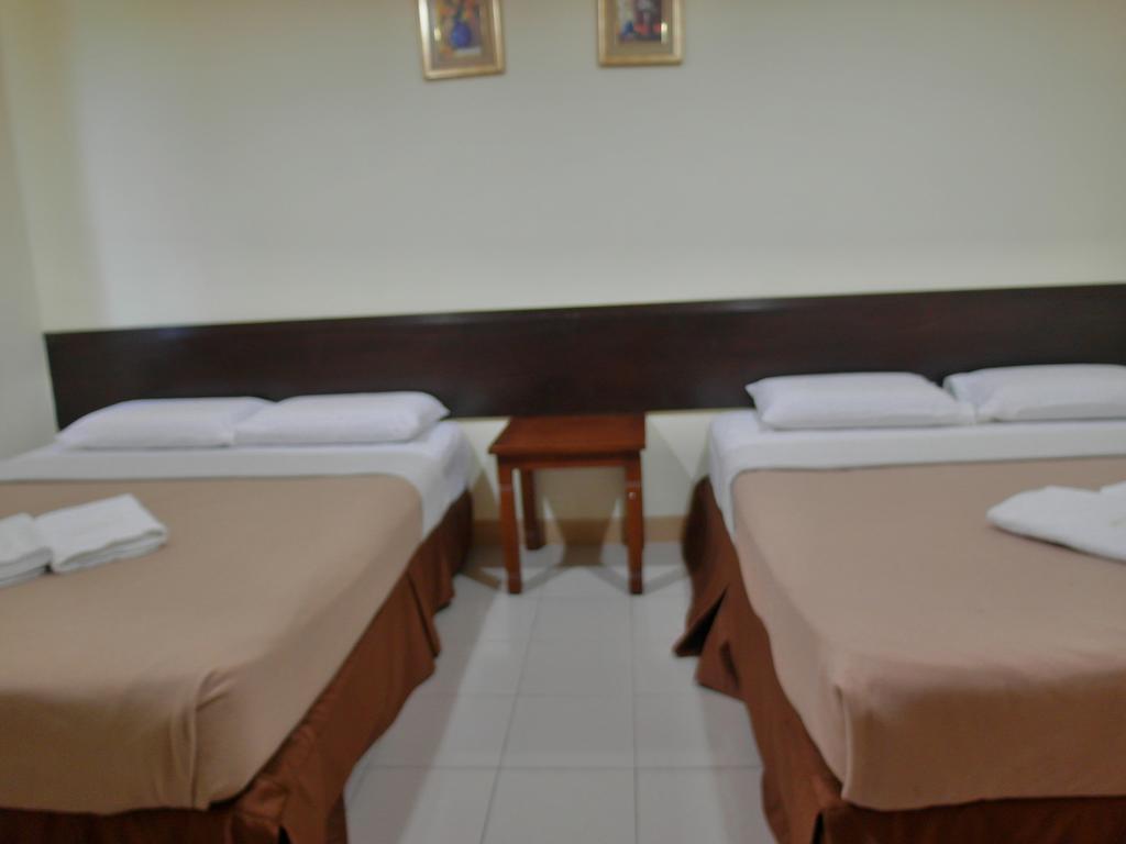 ג'והור בהרו Sunnie Hotel חדר תמונה