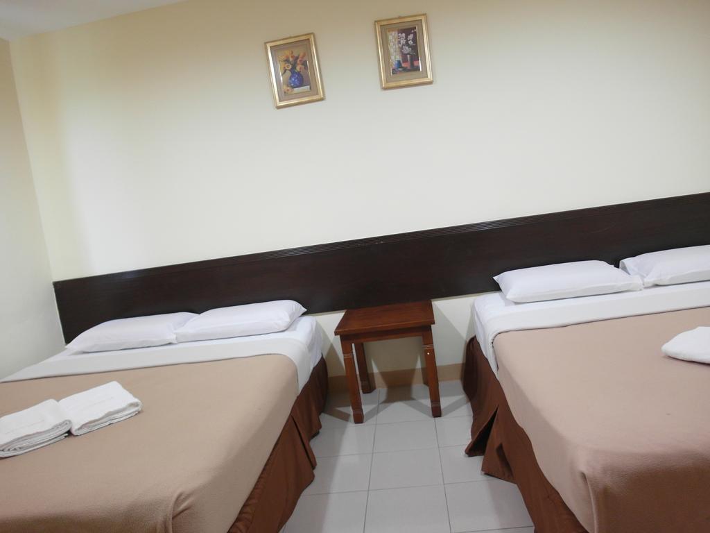 ג'והור בהרו Sunnie Hotel חדר תמונה